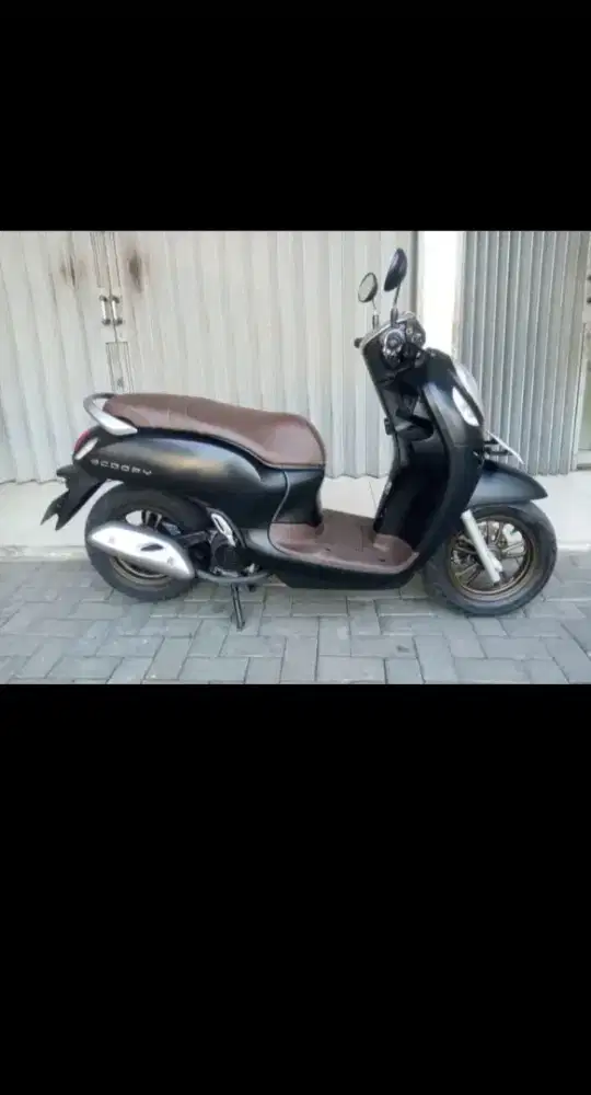 Scoopy 2024 Prestige smart key hitam doff