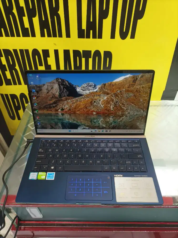 Asus ZenBook Ux333FN Intel i5-8565U Ram 16 GB SSD 512 GB Mx150