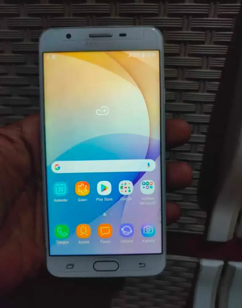 Samsung j7 prime