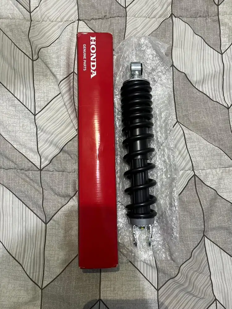 Shock Breaker baru Belakang ori Honda BeAT eSP (K81) 52400K81N01