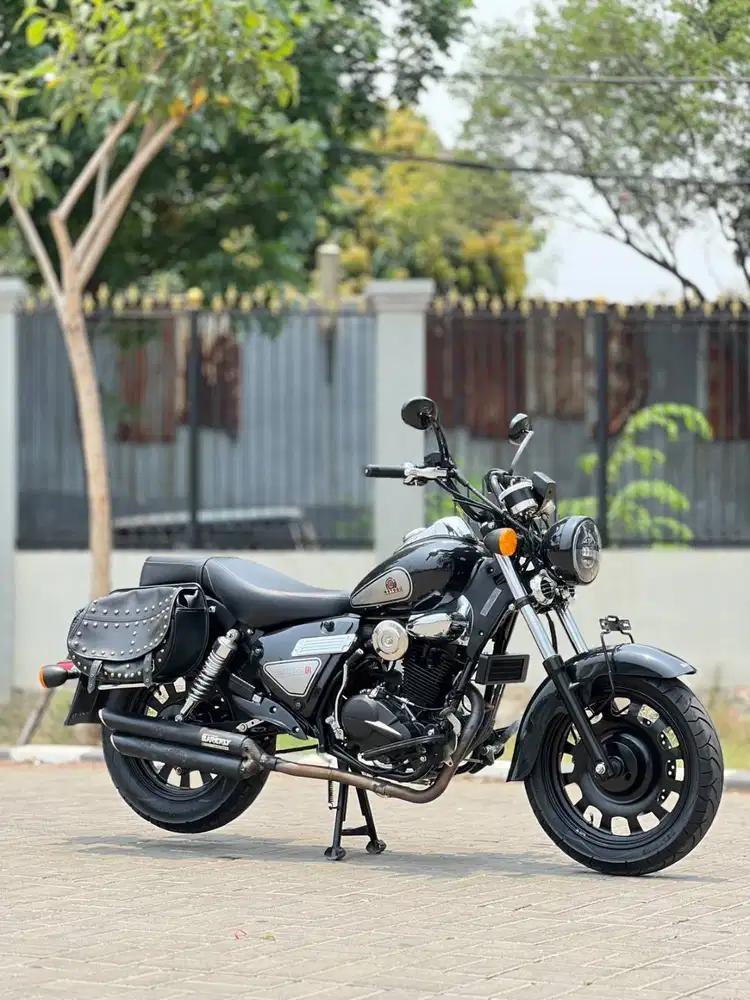 BENELLI MOTOBI 200 EFI 2025 HITAM KM 3K PAJAK PANJANG SIAP RIDING