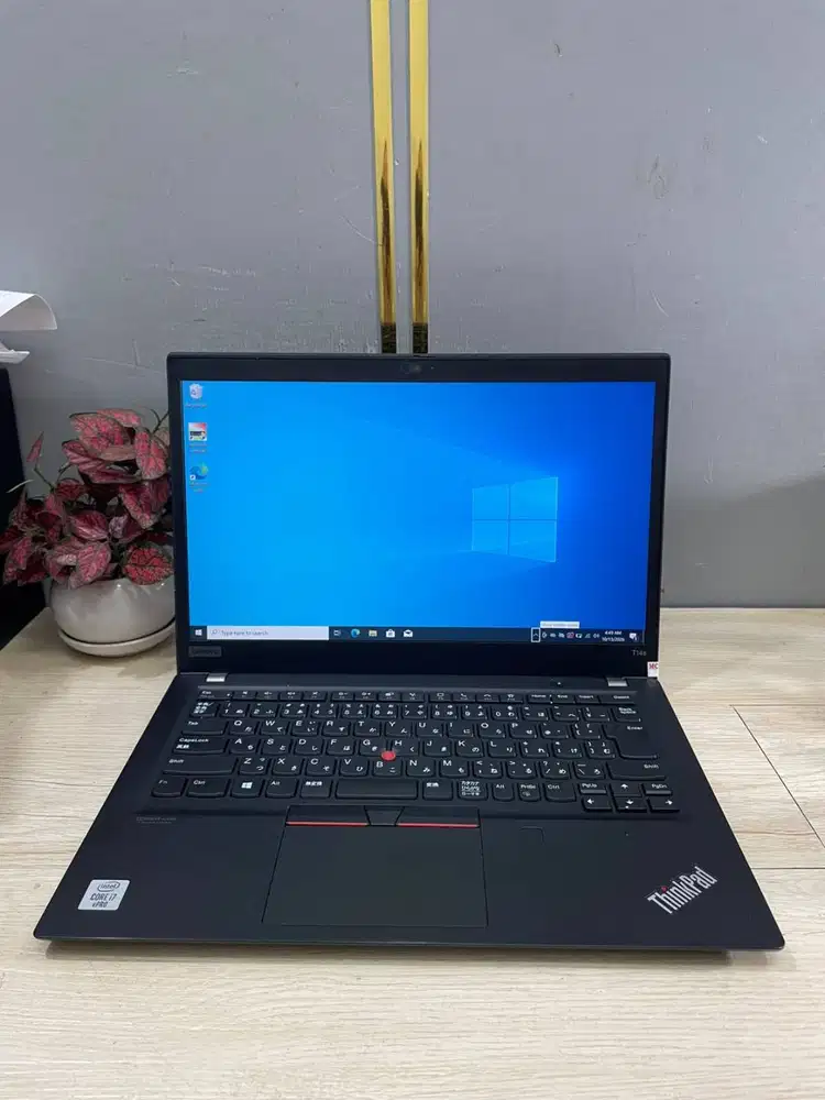 Laptop Lenovo Thinkpad T14s Core i7-10610U RAM 32GB 14inch N-ETM