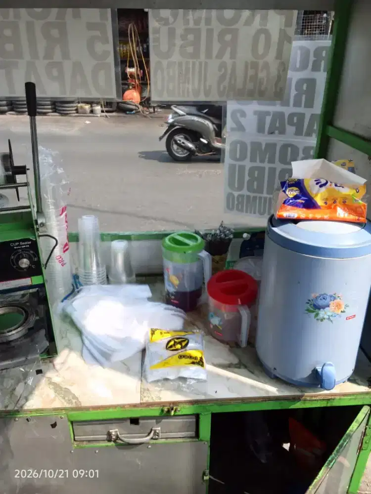 LOKER LOWONGAN KERJA JAGA TEH/CREW TEH SOLO