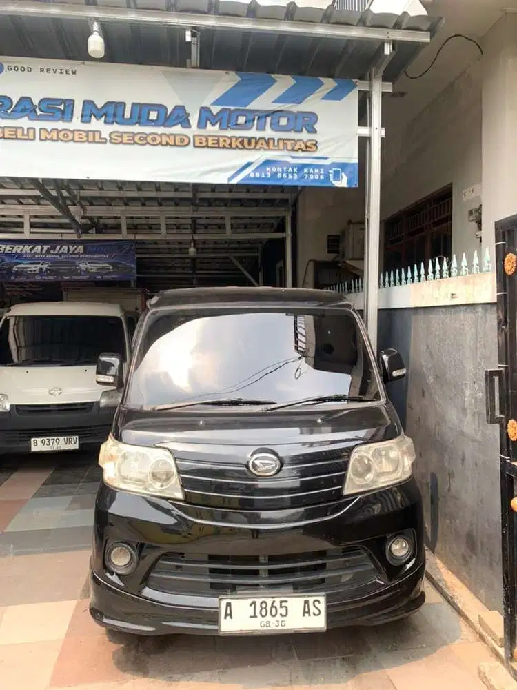 Daihatsu Luxio 2015 Bensin