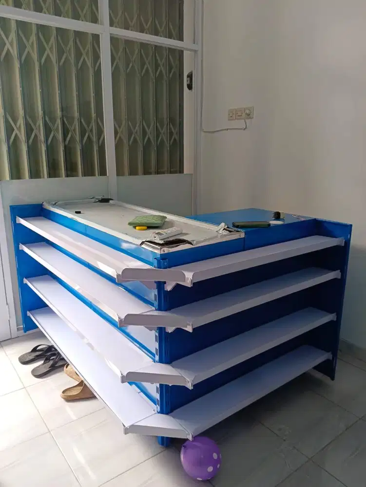 Meja Kasir Siku