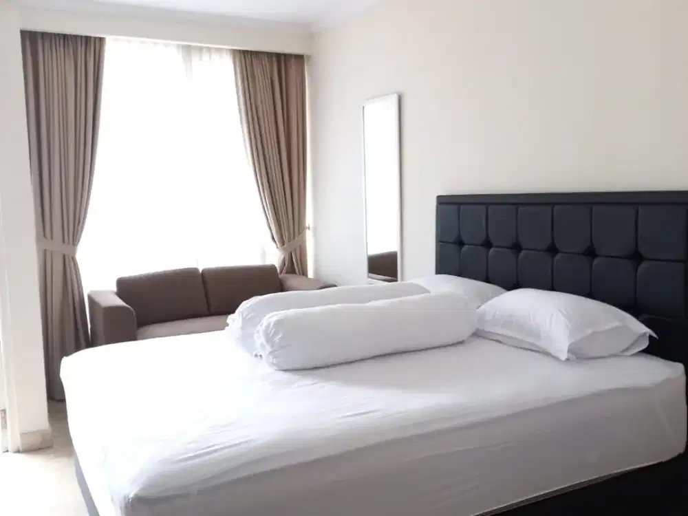 Apartemen Menteng Park Tower Saphire Full Furnish View Raden Shaleh di Cikini Menteng Jakarta Pusat