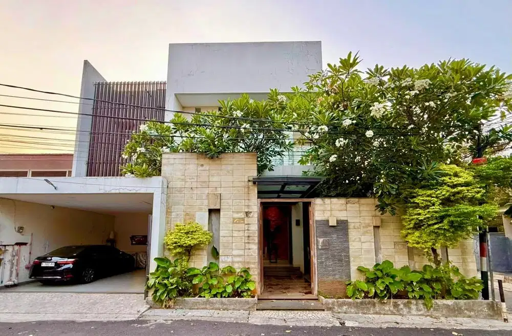 RUMAH TROPIS MODERN MINIMALIS