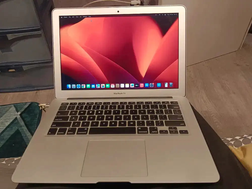 Apple Macbook Air