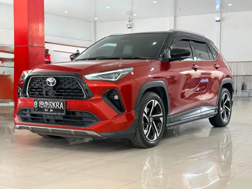 TOYOTA YARIS CROSS S GR HYBRID TSS TWOTONE 2024 LOW KM