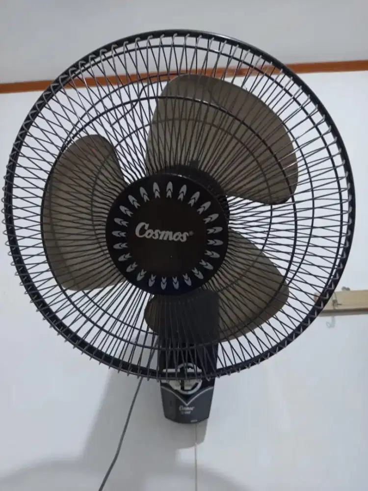 KIPAS ANGIN COSMOS