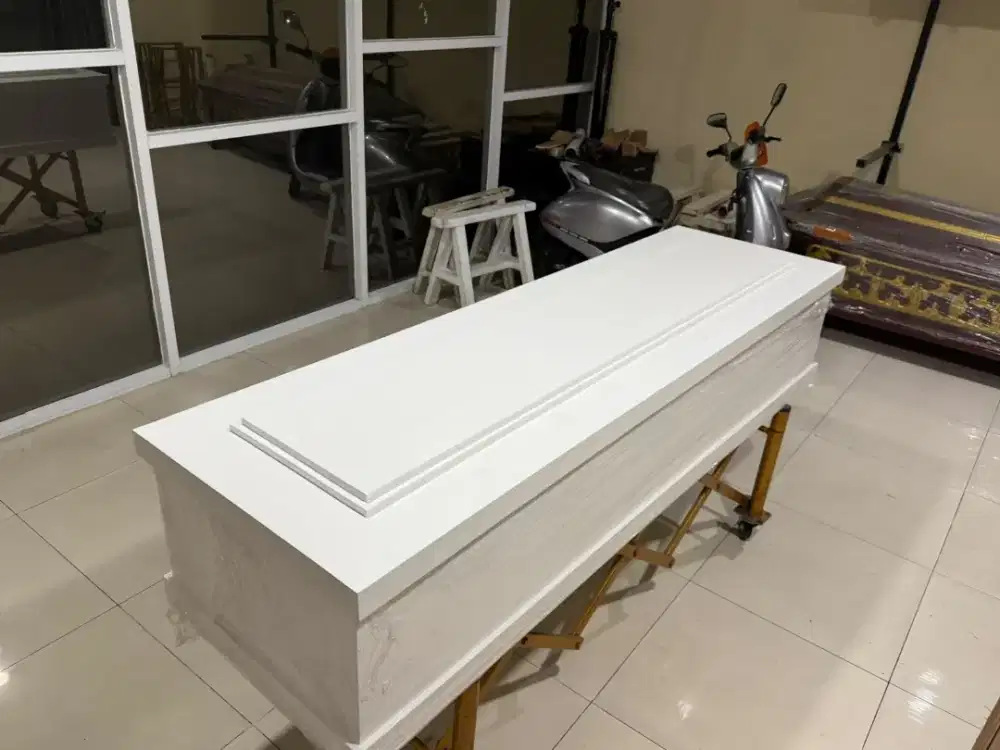 Peti Cargo Jenazah