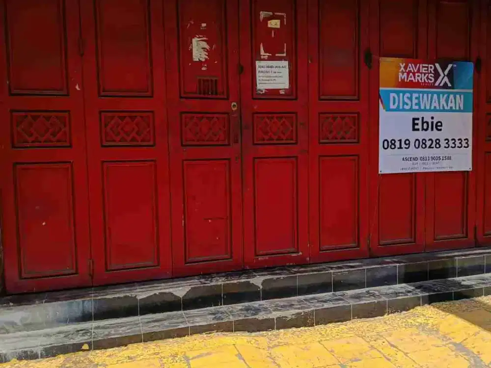 DISEWAKAN RUKO 2 ½ LANTAI DI JL PETRATEAN KOTA CIREBON