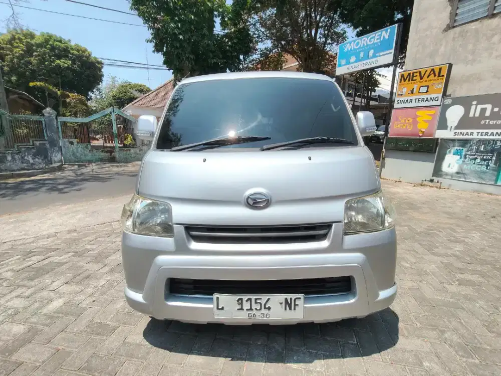 Daihatsu Granmax Minibus 1.5 Acps 2010 tinggal pakai