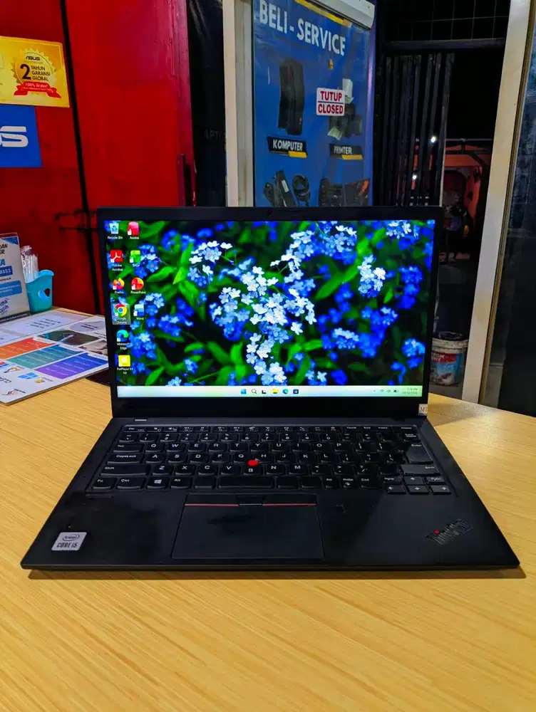 LENOVO THINKPAD X1 CARBON  GEN 10