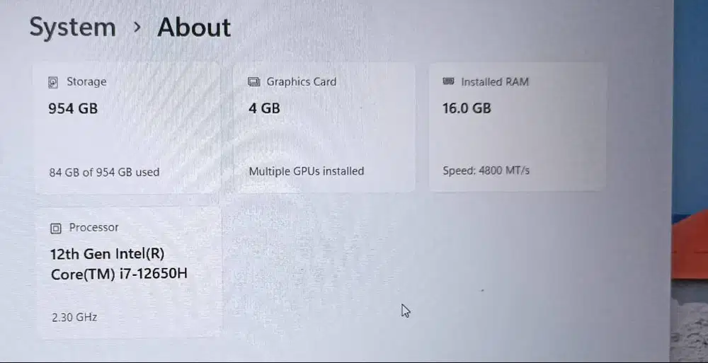 ASUS TUF Dash F15 – i7 Gen 12 / RAM 16 GB / SSD 1 TB – Pemilik Pertama