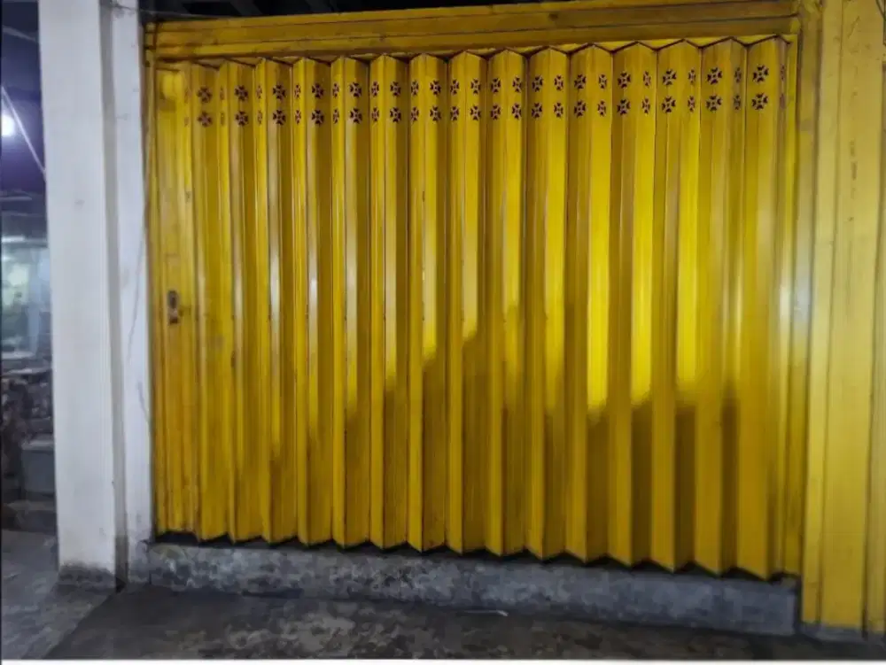Jual stand toko emas
