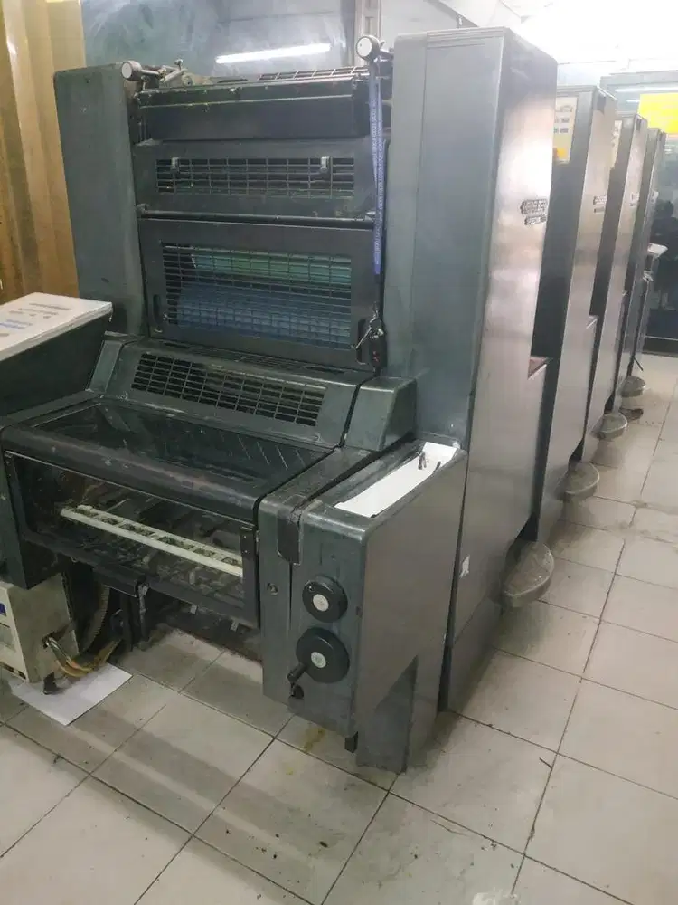 Mesin Cetak Offset 4 Warna