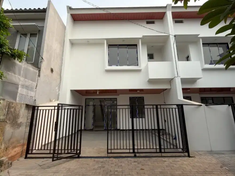 Dijual Rumah 2,5 Lantai Villa Melati Mas Serpong, Tangerang Selatan