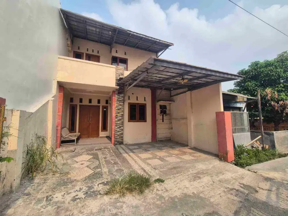 jual rumah 2 lantai deket kampus dan alun alun kota serang