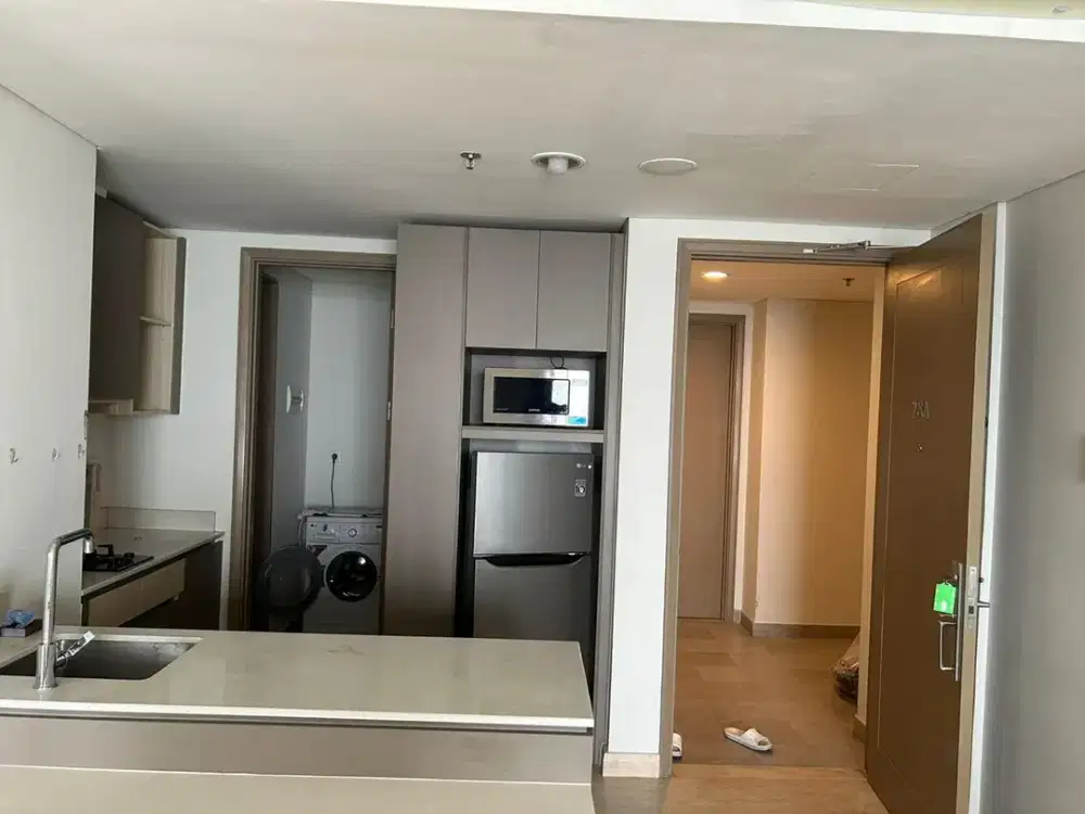 Disewakan Apartemen Gold Coast PIK, 113m², Sea View, Furnished, Ready 29 Oktober, Rp 230 Juta/Thn