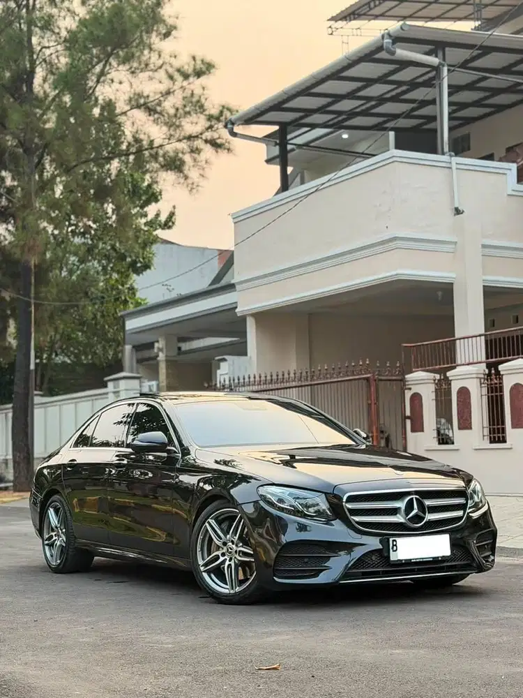 MERCEDES E350 AMG LINE LASER BLUE EYE 2020 | FULL OPTION | RECORD MERC