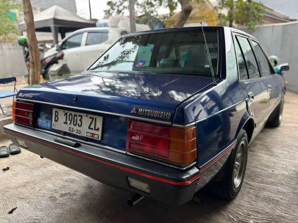 Mitsubishi Lancer 1984 Bensin