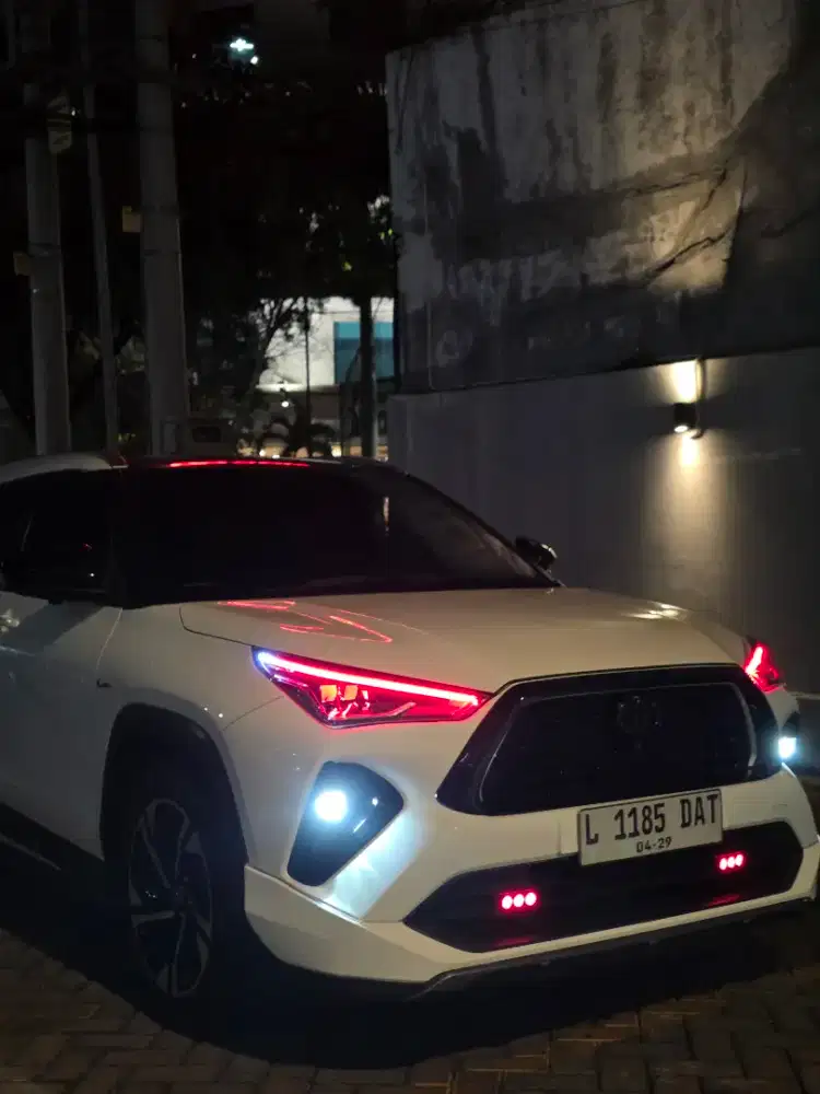 YARIS CROSS GR HYRBID BISA TT