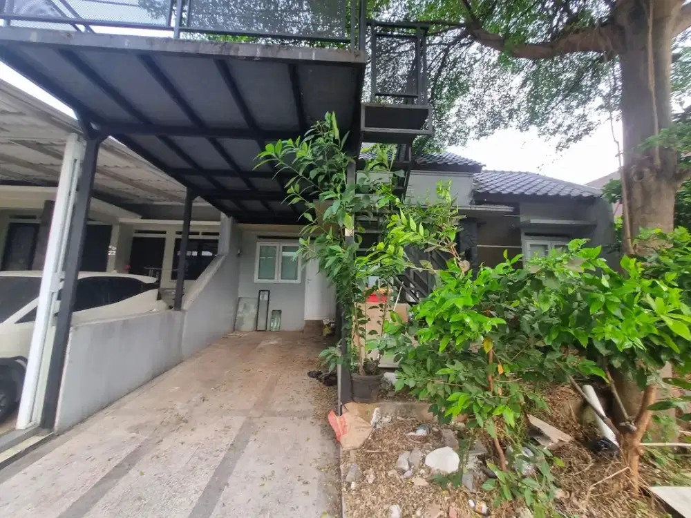 Rumah Asri 6 Menit ke Pintu Tol Sentul 2 Siap Huni Hadap Utara J-23391