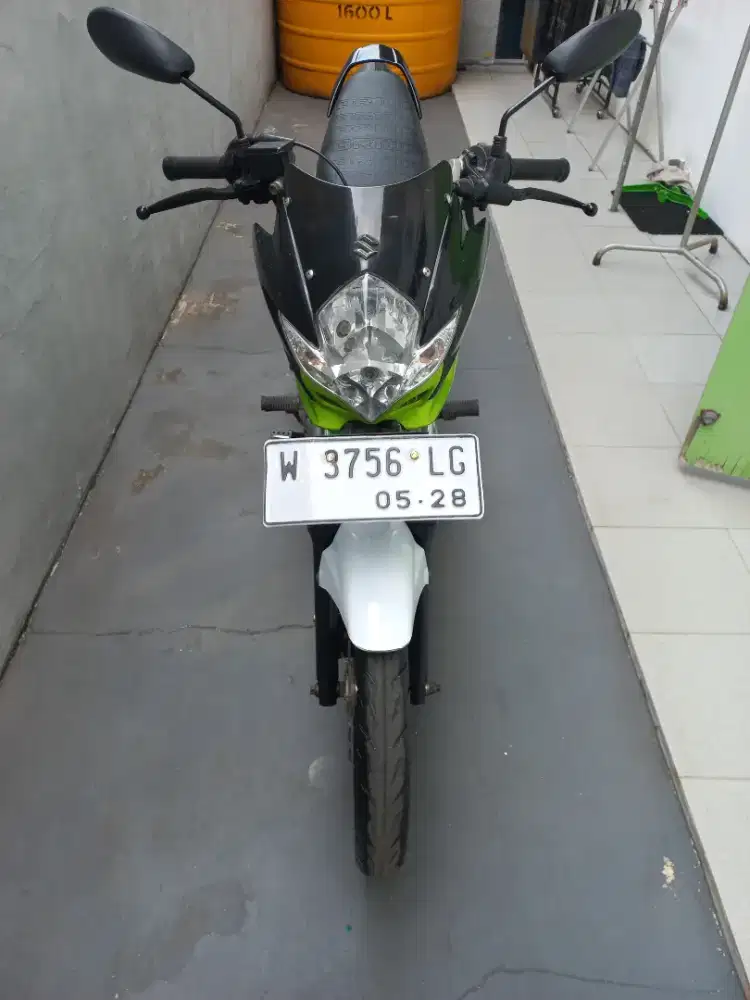 Suzuki satria 2013