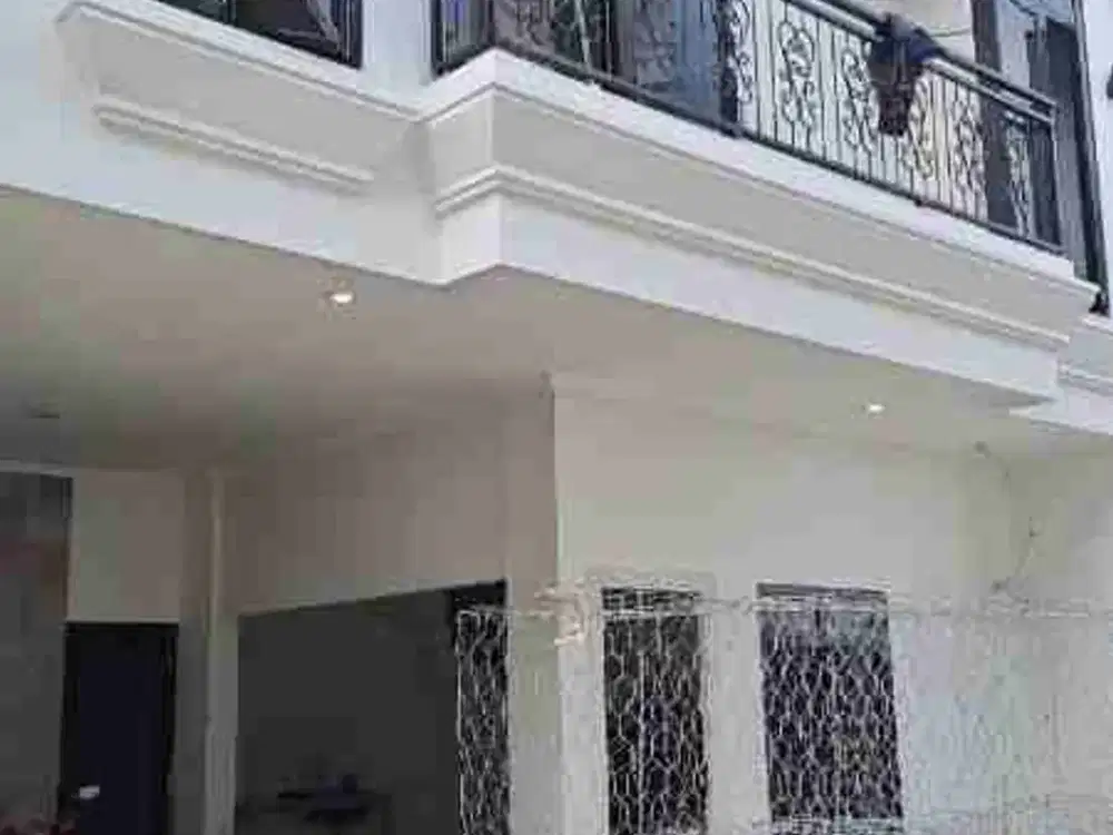 rumah mewah 2 lantai di jati rawamangun dekat kantor antam jakarta timur