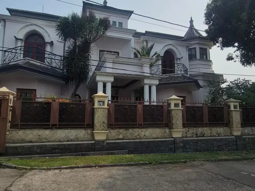 Rumah Luas Siap Huni 6 Mnt ke Cinere Bellevue Mall Hadap Utara J-58013