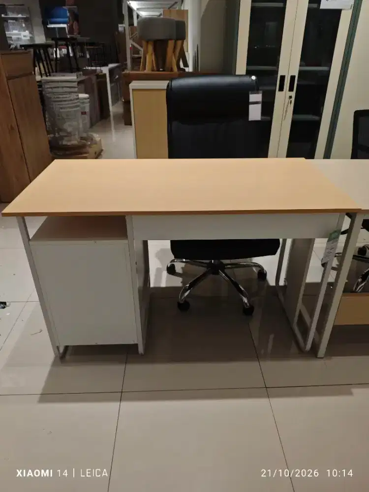 JUAL MEJA KANTOR