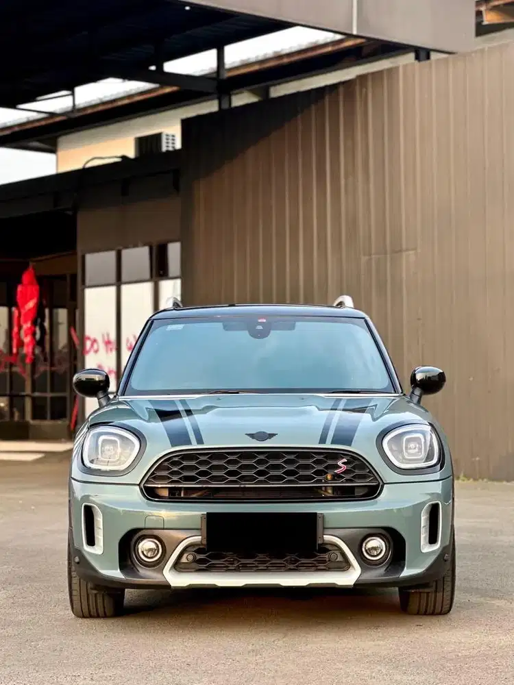 Mini cooper countryman 2.0 S at 2023 low km like new
