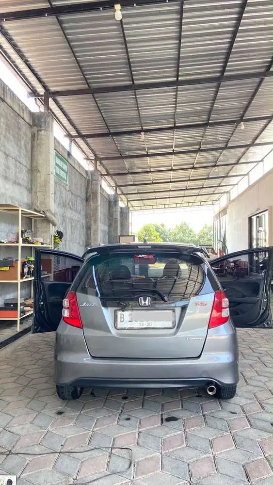 Honda Jazz 2010 Bensin