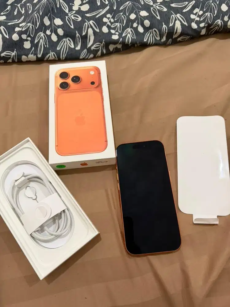 FOR SALE! IPHONE 17 Pro 256GB. Kondisi Mulus, Siap Pakai, IBOX