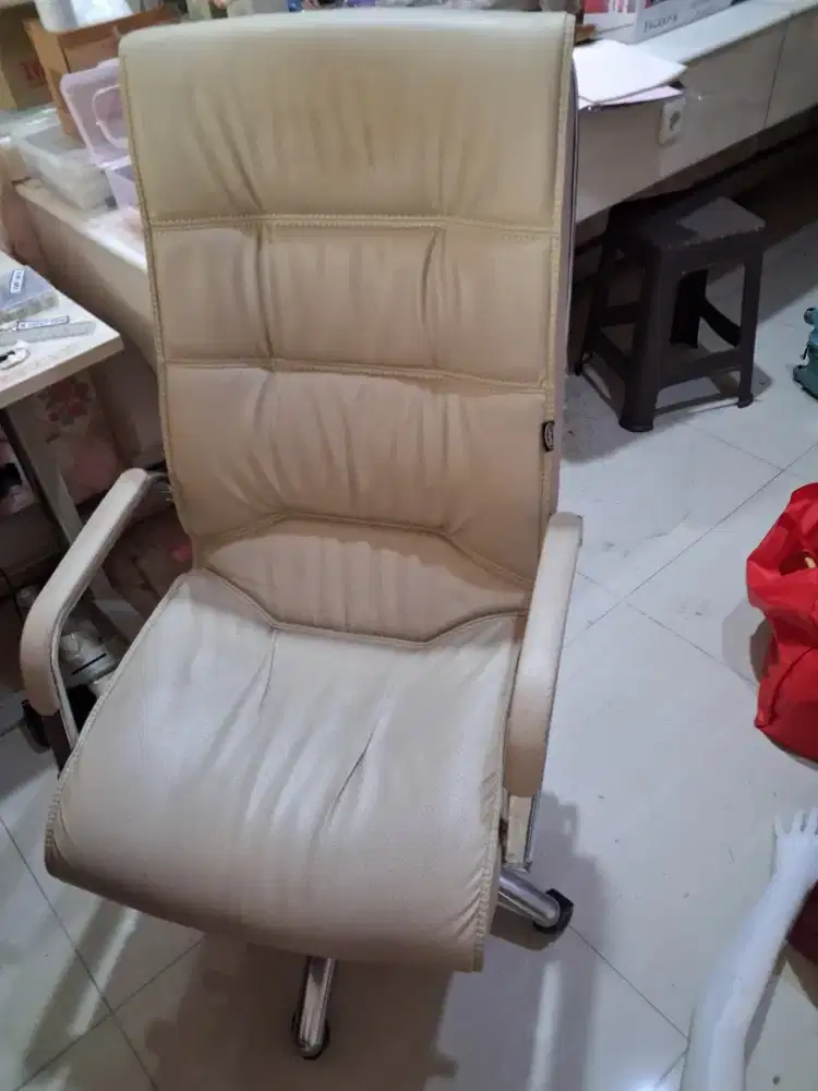 Jual cepat Kursi Boss  INFORMA