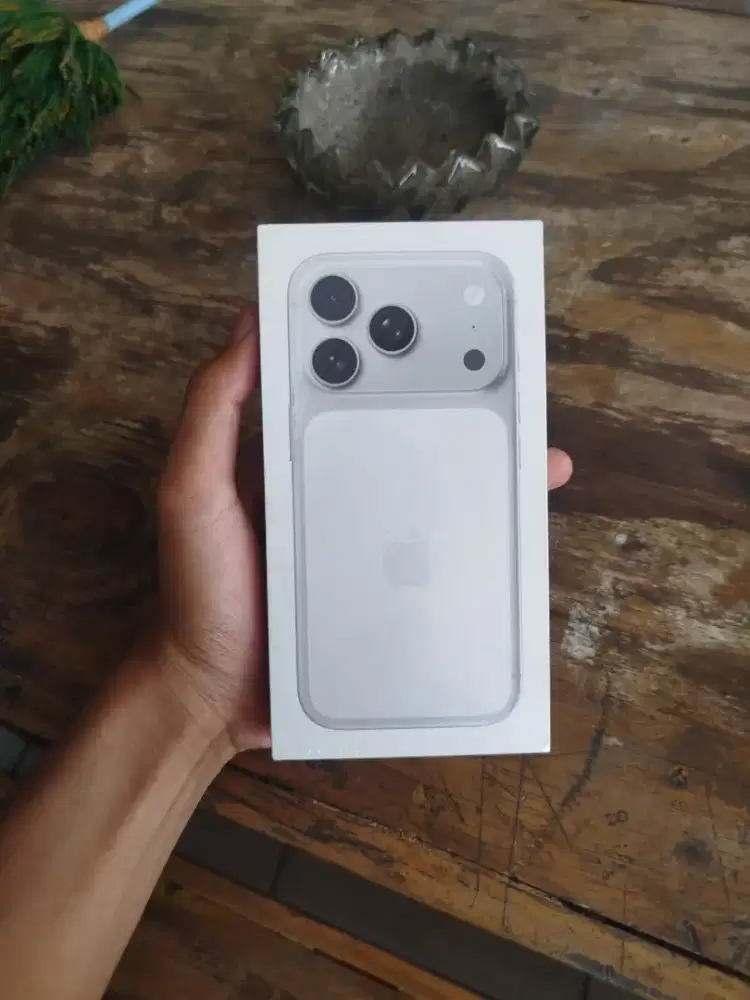 IPHONE 17 PRO 256