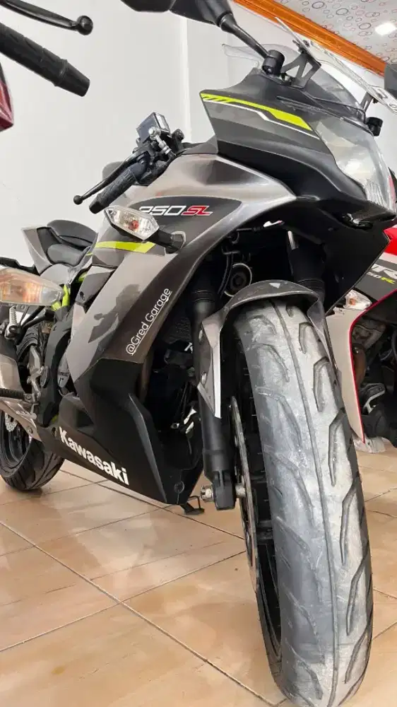 BISMILLAH JULA MOTOR KAWASAKI BX250A