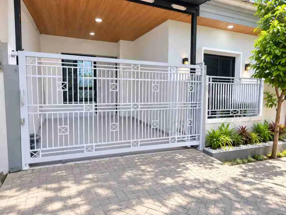 Rumah Bagus  Seperti Baru hanya 5 menit ke Stasiun Cisauk BSD