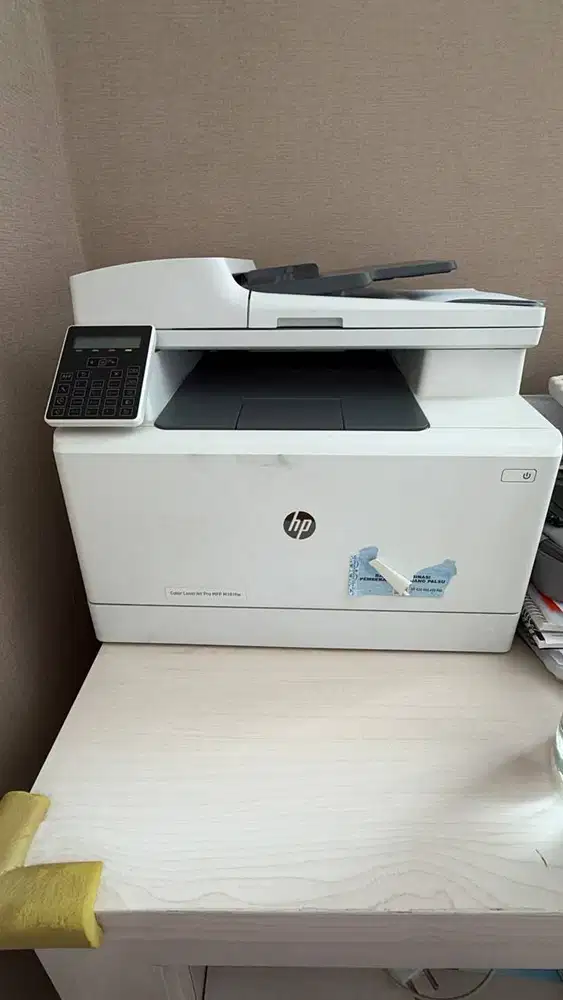 HP LaserJet Pro MFP M181fw + 5 Cartridge 204A Bekas - Print & Scan