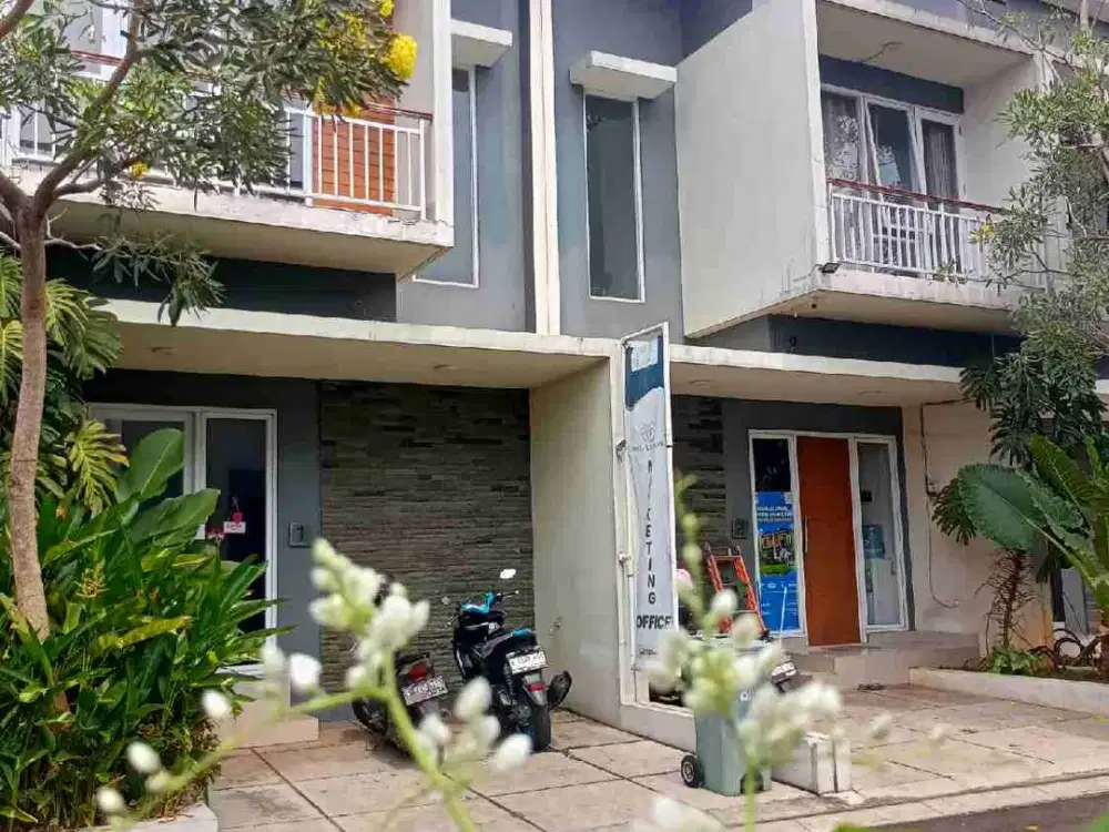 rumah 2 lantai strategis di Pamulang