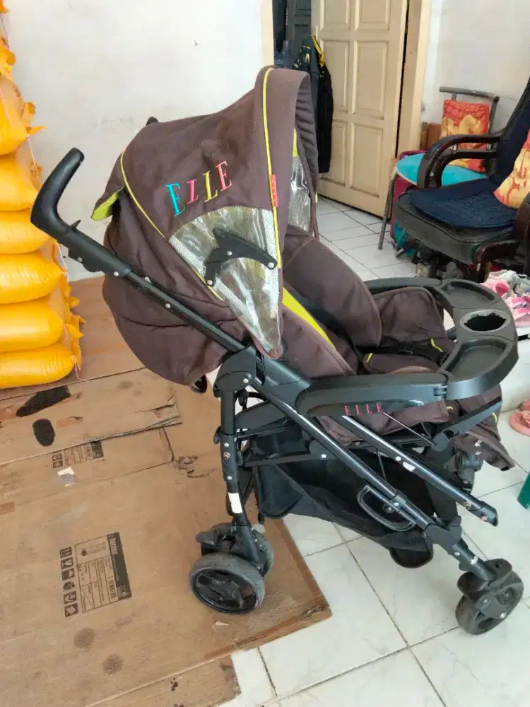 Stroller merk elle