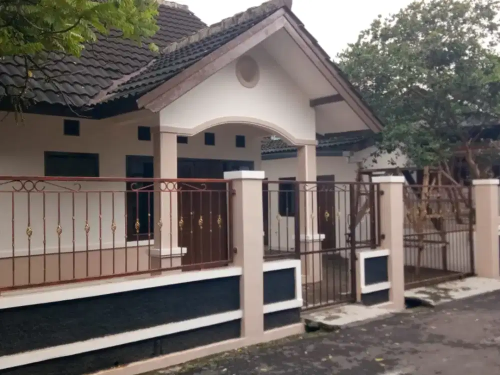 Rumah Mainroad siap huni MURAH di Antapani dekat Arcamanik