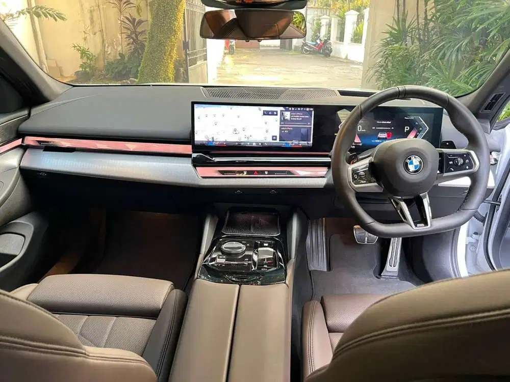 BMW 520i 2024 Hybrid