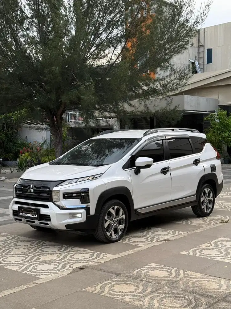 XPANDER CROSS PREMIUM AT 2023