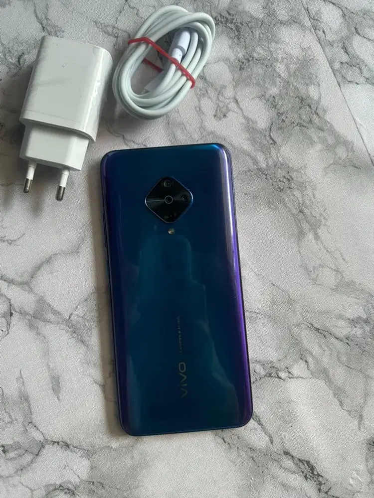 VIVO S1 PRO RAM 8/128 AMOLED