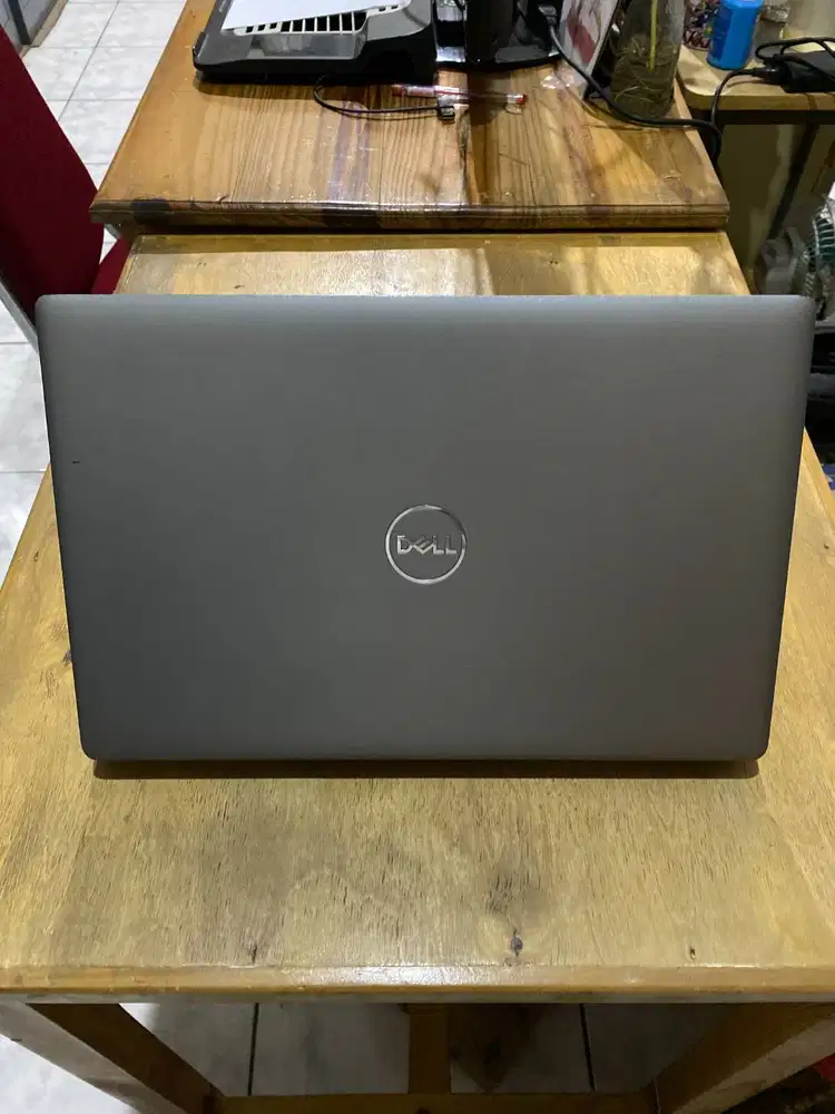Dell Latitude 5530 15.6 Inch Intel Core i7-1265U 32 GB RAM