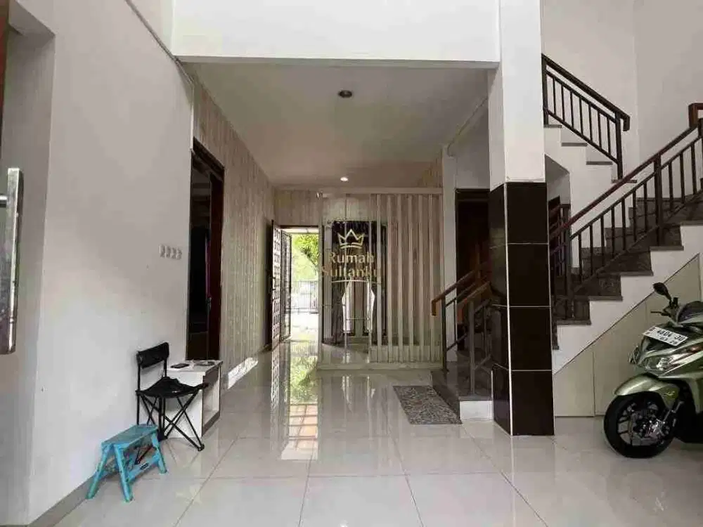 RUMAH BAGUS DI CLUSTER JELITA BATUNUNGGAL HARGA PALING MURAH