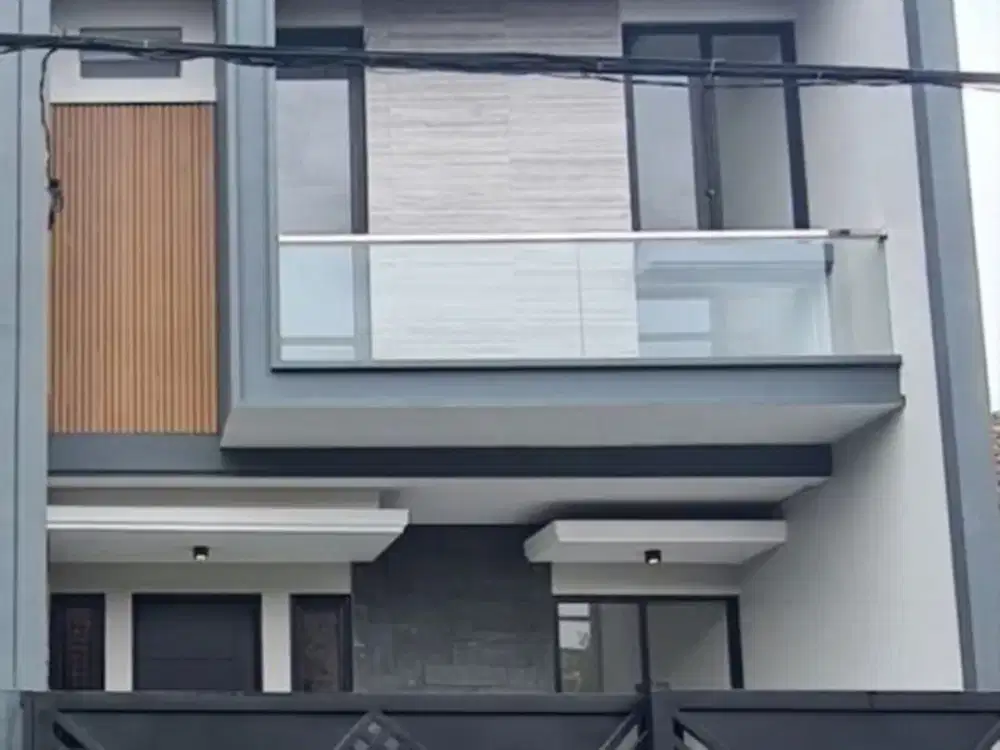 Rumah Baru Manyar Tirtoyoso Modern, Minimalis, Akses cepat ke Merr & GM