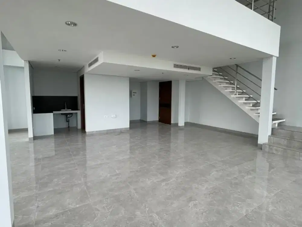 Disewakan Apartemen SOHO (small Office home office) The Smith Alam Sutera Tangerang tipe corner